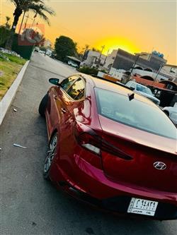 هیوندای ئەلەنترا